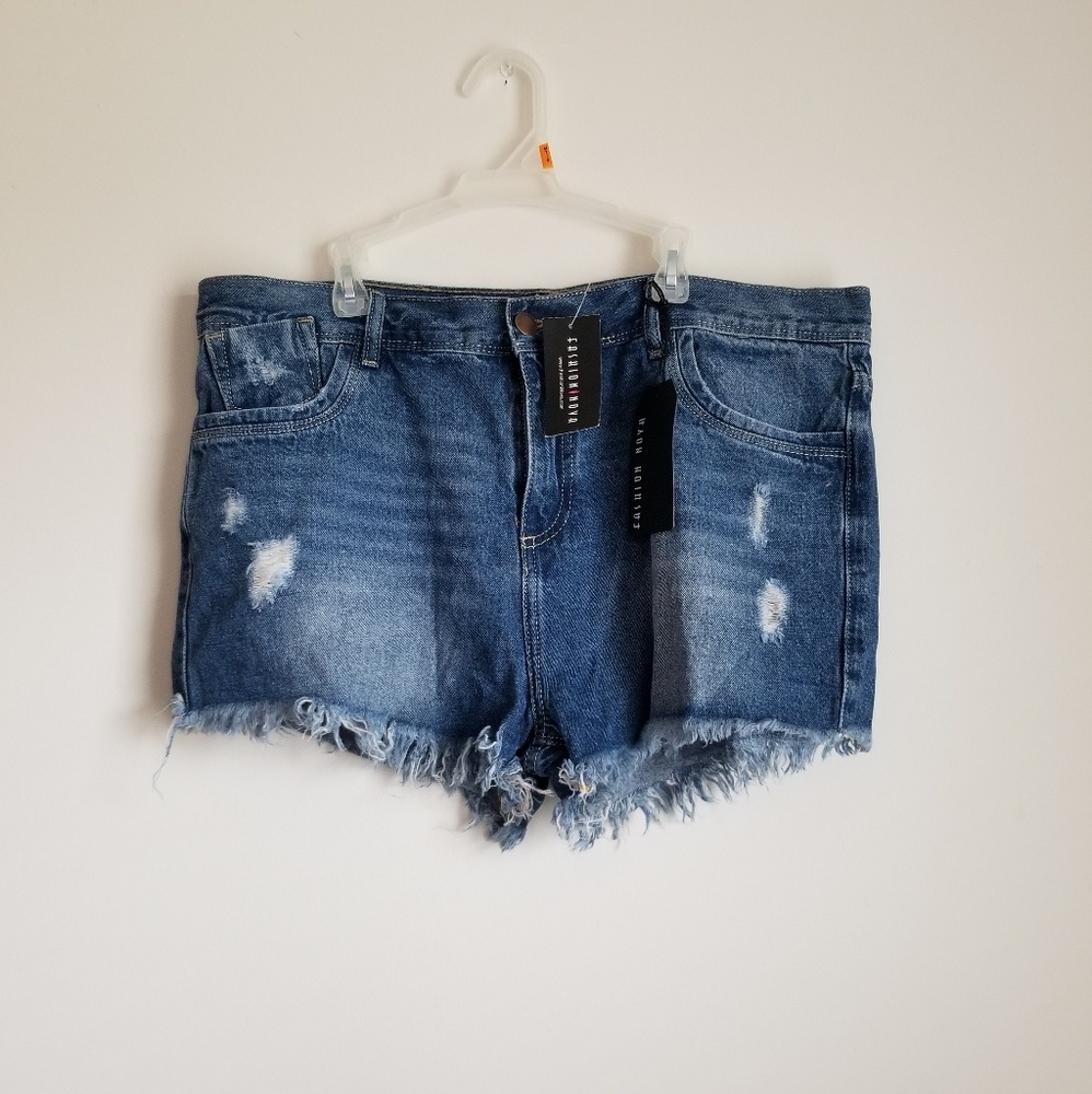 💥Fashion Nova denim shorts